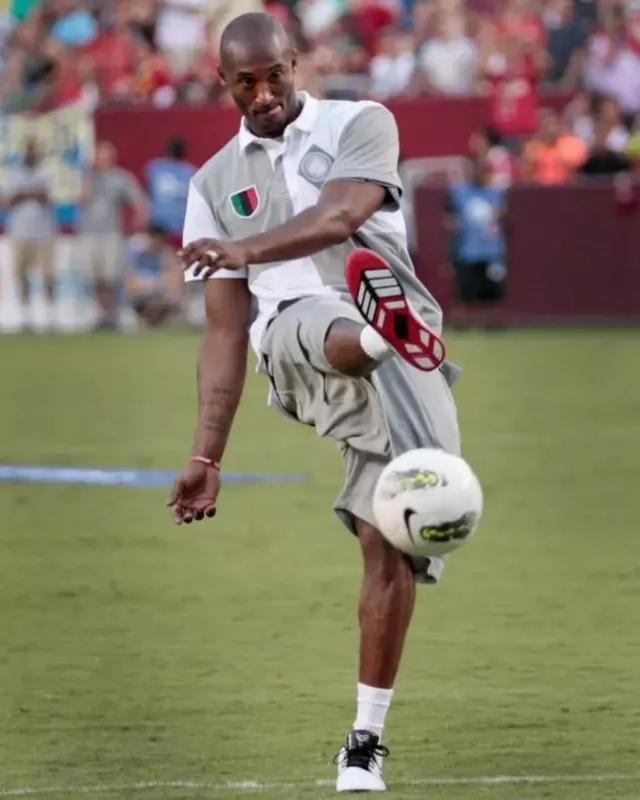 梅西的魅力，特朗普女儿伊万卡现场观战迈阿密国际比赛