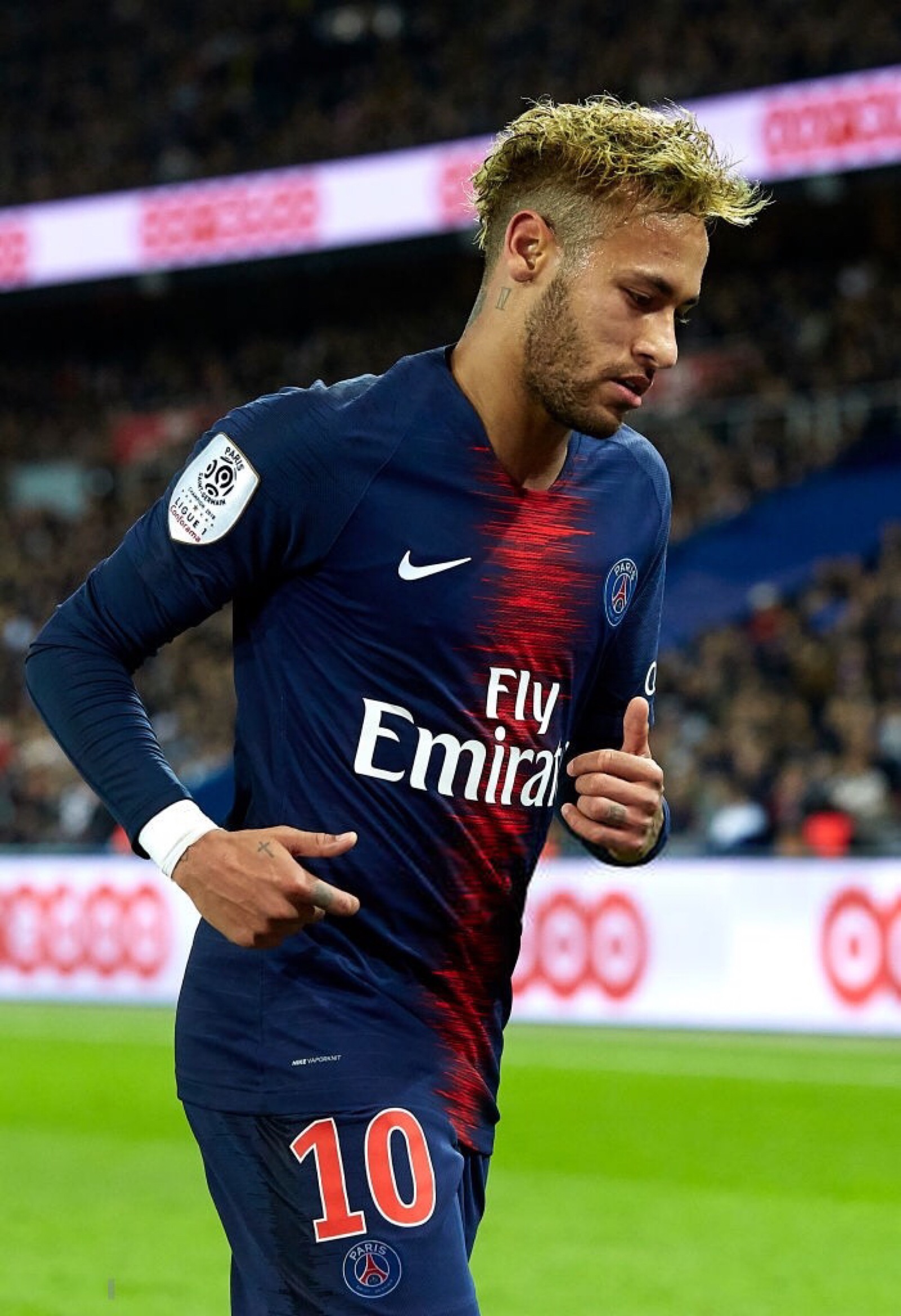 孔帕尼：替补球员的上场以及我们的身体对抗能力帮助我们取胜