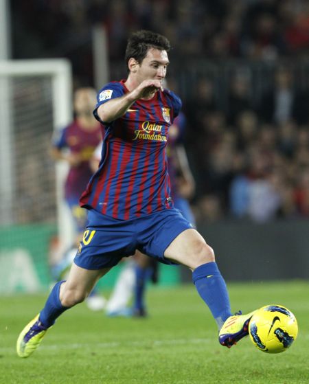 赛艇劈波斩浪，运动员盛赞广东赛事保障