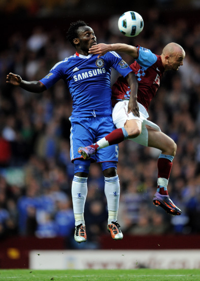 米兰欲用恩昆库换莱万遭巴萨否认